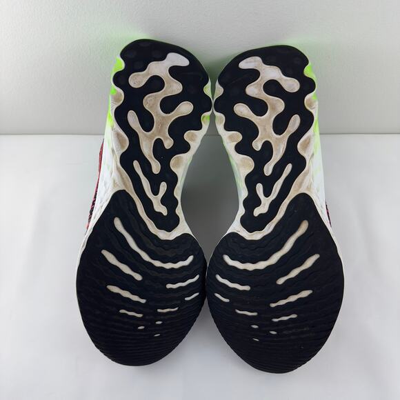 Nike React Infinity Run Flyknit 3 Siren Red Green Strike Men-14 - Picture 8 of 8